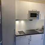 Muenchner Hof Otel 3*
