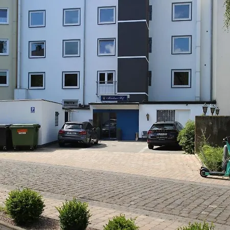 Muenchner Hof Отель