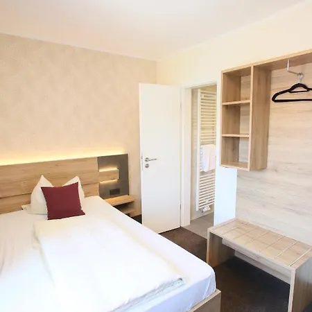 Muenchner Hof Отель Херфорд