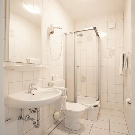Münchner Hof 3*