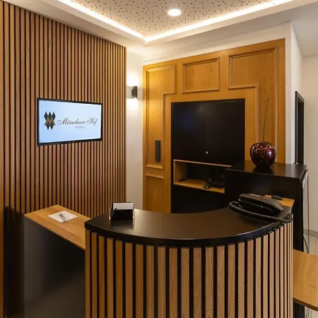 Hotel Münchner Hof 3*