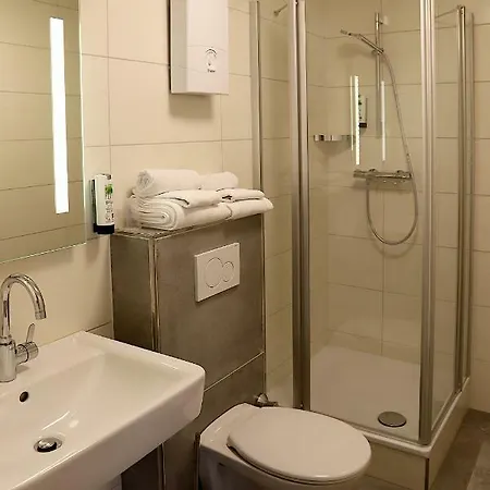 Hotel Muenchner Hof 3*