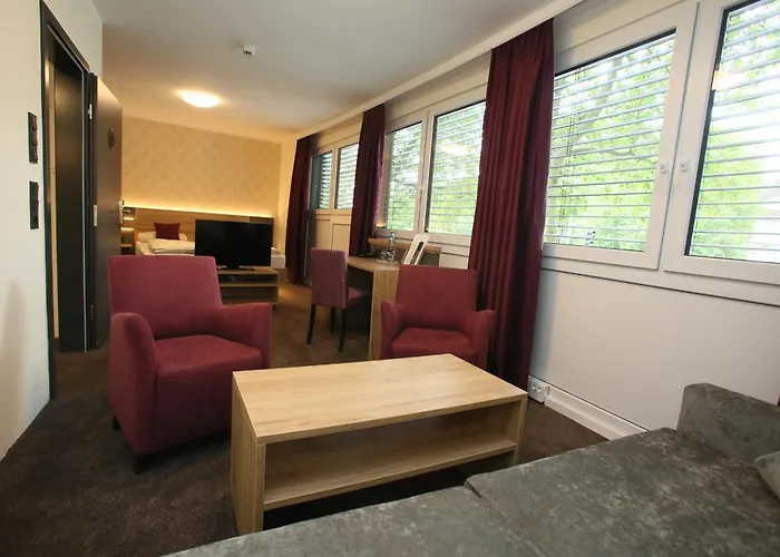 Muenchner Hof 호텔