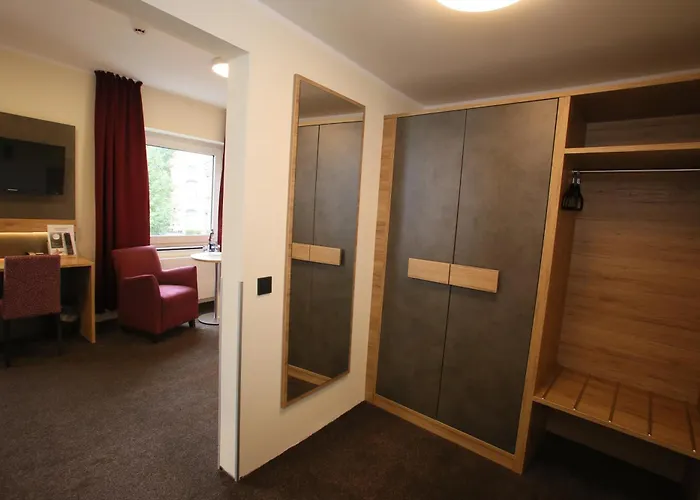 Muenchner Hof 호텔 허포드