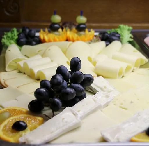 Muenchner Hof 호텔 3*